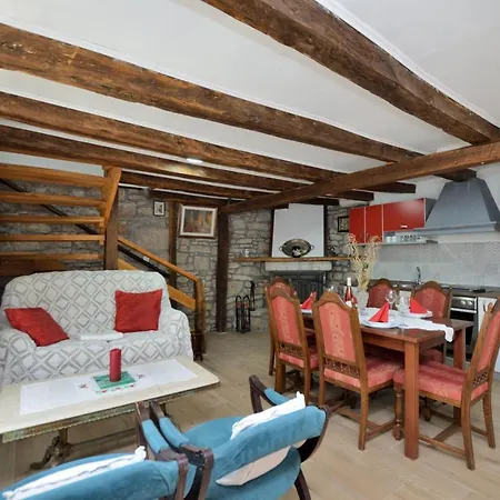 Vakantiehuis House Rustic Pearl Matulji